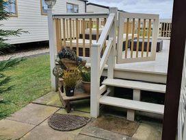 Coastfield Holiday Village - Holiday Accommodation 13188 - Lincolnshire - 1185309 - thumbnail photo 2