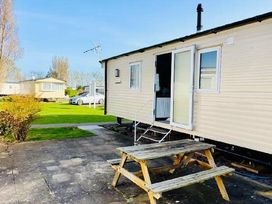Butlins Minehead - Holiday Accommodation 13288 - Devon - 1185319 - thumbnail photo 2