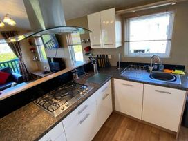 White Acres Holiday Park - Holiday Accommodation 13292 - Cornwall - 1185320 - thumbnail photo 7