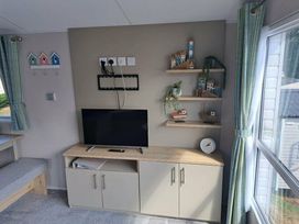 Waterside, Paignton - Holiday Accommodation 13306 - Devon - 1185324 - thumbnail photo 2