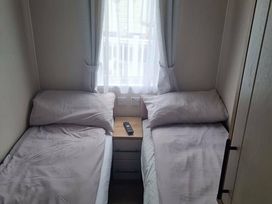 Burnham-on-Sea Holiday Park - Holiday Accommodation 13315 - Devon - 1185325 - thumbnail photo 8