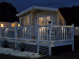 Burnham-on-Sea Holiday Park - Holiday Accommodation 13315 - Devon - 1185325 - thumbnail photo 13