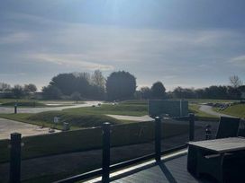 Southview Holiday Park - Holiday Accommodation 13322 - Lincolnshire - 1185326 - thumbnail photo 9