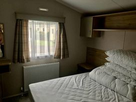 Littlesea Holiday Park - Holiday Accommodation 13338 - Dorset - 1185327 - thumbnail photo 4