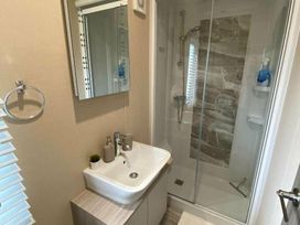 Shorefield Country Park - Holiday Accommodation 13341 - Dorset - 1185328 - thumbnail photo 10
