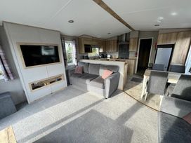 Penally Court - Holiday Accommodation 13362 - South Wales - 1185330 - thumbnail photo 5