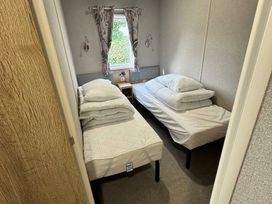 Penally Court - Holiday Accommodation 13362 - South Wales - 1185330 - thumbnail photo 13