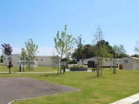 Golden Palm Resort - Holiday Accommodation 13363 - Lincolnshire - 1185331 - thumbnail photo 11