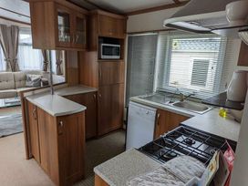 Aberystwyth Holiday Village - Holiday Accommodation 13384 - Mid Wales - 1185333 - thumbnail photo 3
