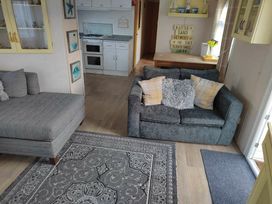 Golden Sands Kinmel Bay - Holiday Accommodation 13386 - North Wales - 1185334 - thumbnail photo 4