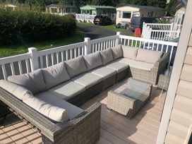 Hafan y Mor Haven - Holiday Accommodation 13392 - North Wales - 1185336 - thumbnail photo 4