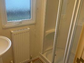Trecco Bay - Holiday Accommodation 13434 - Somerset & Wiltshire - 1185341 - thumbnail photo 9