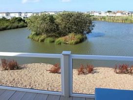 Romney Sands Holiday Park - Holiday Accommodation 13438 - Kent & Sussex - 1185342 - thumbnail photo 2