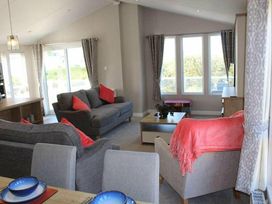 Romney Sands Holiday Park - Holiday Accommodation 13438 - Kent & Sussex - 1185342 - thumbnail photo 3