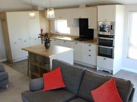 Romney Sands Holiday Park - Holiday Accommodation 13438 - Kent & Sussex - 1185342 - thumbnail photo 6