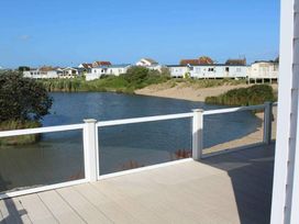 Romney Sands Holiday Park - Holiday Accommodation 13438 - Kent & Sussex - 1185342 - thumbnail photo 14
