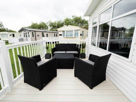 Burnham-on-Sea Holiday Park - Holiday Accommodation 13448 - Devon - 1185344 - thumbnail photo 7