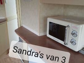 Edwards Leisure Park - Holiday Accommodation 13452 - North Wales - 1185345 - thumbnail photo 12