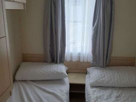 Edwards Leisure Park - Holiday Accommodation 13452 - North Wales - 1185345 - thumbnail photo 16