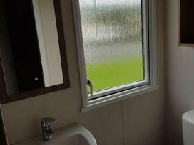 Kiln Park Holiday Park - Holiday Accommodation 13482 - South Wales - 1185347 - thumbnail photo 10