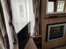 Kiln Park Holiday Park - Holiday Accommodation 13482 - South Wales - 1185347 - thumbnail photo 15