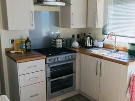 Quay West Holiday Park - Holiday Accommodation 13526 - Mid Wales - 1185352 - thumbnail photo 7