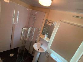 Crimdon Dene Holiday Park - Holiday Accommodation 13530 - Yorkshire Dales - 1185353 - thumbnail photo 16