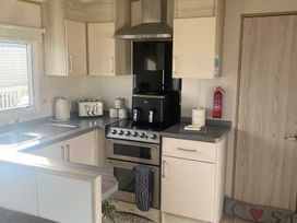 Crimdon Dene Holiday Park - Holiday Accommodation 13531 - Yorkshire Dales - 1185354 - thumbnail photo 2