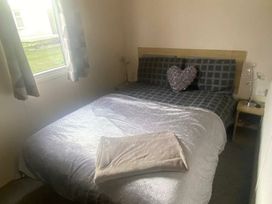 Crimdon Dene Holiday Park - Holiday Accommodation 13531 - Yorkshire Dales - 1185354 - thumbnail photo 9