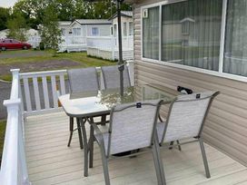 Forest Edge Holiday Park - Holiday Accommodation 13536 - Hampshire - 1185355 - thumbnail photo 9