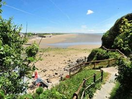 Pendine Sands - Holiday Accommodation 13567 - South Wales - 1185358 - thumbnail photo 13