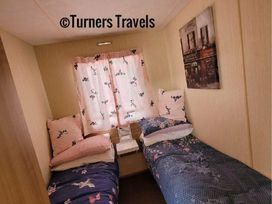 Lyons Robin Hood - Holiday Accommodation 13569 - North Wales - 1185359 - thumbnail photo 1