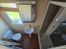 Devon Cliffs Holiday Park - Holiday Accommodation 13689 - Devon - 1185378 - thumbnail photo 13