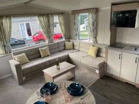 Beverley Bay Holiday Park - Holiday Accommodation 13705 - Devon - 1185381 - thumbnail photo 6