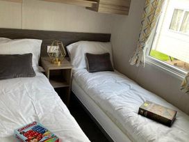 Beverley Bay Holiday Park - Holiday Accommodation 13705 - Devon - 1185381 - thumbnail photo 12