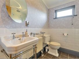 Kelling Heath Holiday Park - Holiday Accommodation 13721 - Norfolk - 1185383 - thumbnail photo 15