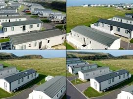 Crimdon Dene Holiday Park - Holiday Accommodation 13747 - Yorkshire Dales - 1185391 - thumbnail photo 4