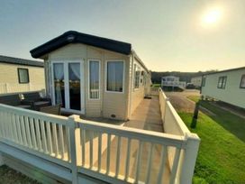 Crimdon Dene Holiday Park - Holiday Accommodation 13747 - Yorkshire Dales - 1185391 - thumbnail photo 5