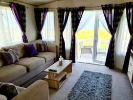 Crimdon Dene Holiday Park - Holiday Accommodation 13747 - Yorkshire Dales - 1185391 - thumbnail photo 8