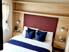 Crimdon Dene Holiday Park - Holiday Accommodation 13747 - Yorkshire Dales - 1185391 - thumbnail photo 13