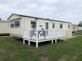 Kiln Park Holiday Park - Holiday Accommodation 13750 - South Wales - 1185392 - thumbnail photo 1