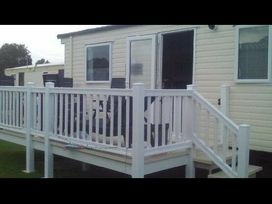 Kiln Park Holiday Park - Holiday Accommodation 13750 - South Wales - 1185392 - thumbnail photo 5