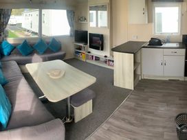 Kiln Park Holiday Park - Holiday Accommodation 13750 - South Wales - 1185392 - thumbnail photo 10