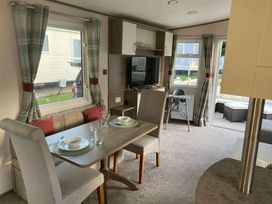 Kiln Park Holiday Park - Holiday Accommodation 13751 - South Wales - 1185393 - thumbnail photo 3