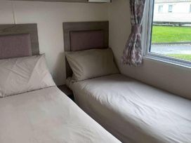 Kiln Park Holiday Park - Holiday Accommodation 13751 - South Wales - 1185393 - thumbnail photo 6