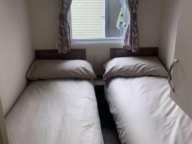 Kiln Park Holiday Park - Holiday Accommodation 13751 - South Wales - 1185393 - thumbnail photo 7