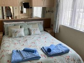 Shorefield Country Park - Holiday Accommodation 13753 - Dorset - 1185394 - thumbnail photo 8