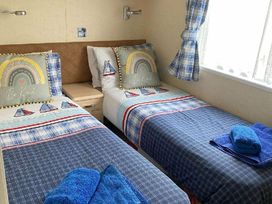 Shorefield Country Park - Holiday Accommodation 13753 - Dorset - 1185394 - thumbnail photo 10