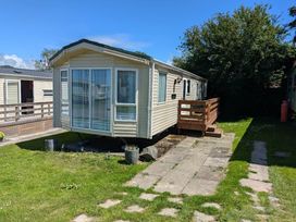 Aberystwyth Holiday Village - Holiday Accommodation 13768 - Mid Wales - 1185396 - thumbnail photo 12