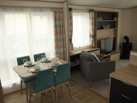 Barmouth Bay Holiday Village - Holiday Accommodation 13771 - Mid Wales - 1185398 - thumbnail photo 4